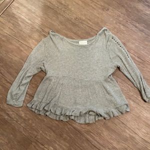 Cropped (just above the waist) blouse